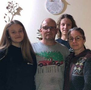 Meet your Posher, Louise